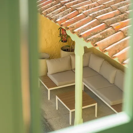 Olivos Apartment